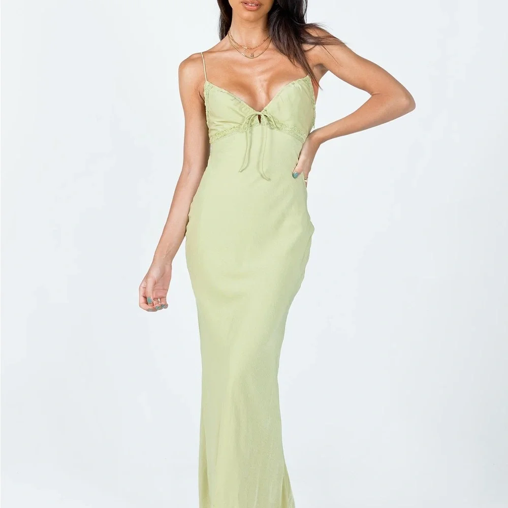 Princess Polly Emily Maxi Dress Green $74 Retail Sold Out - Picture 2 of 14